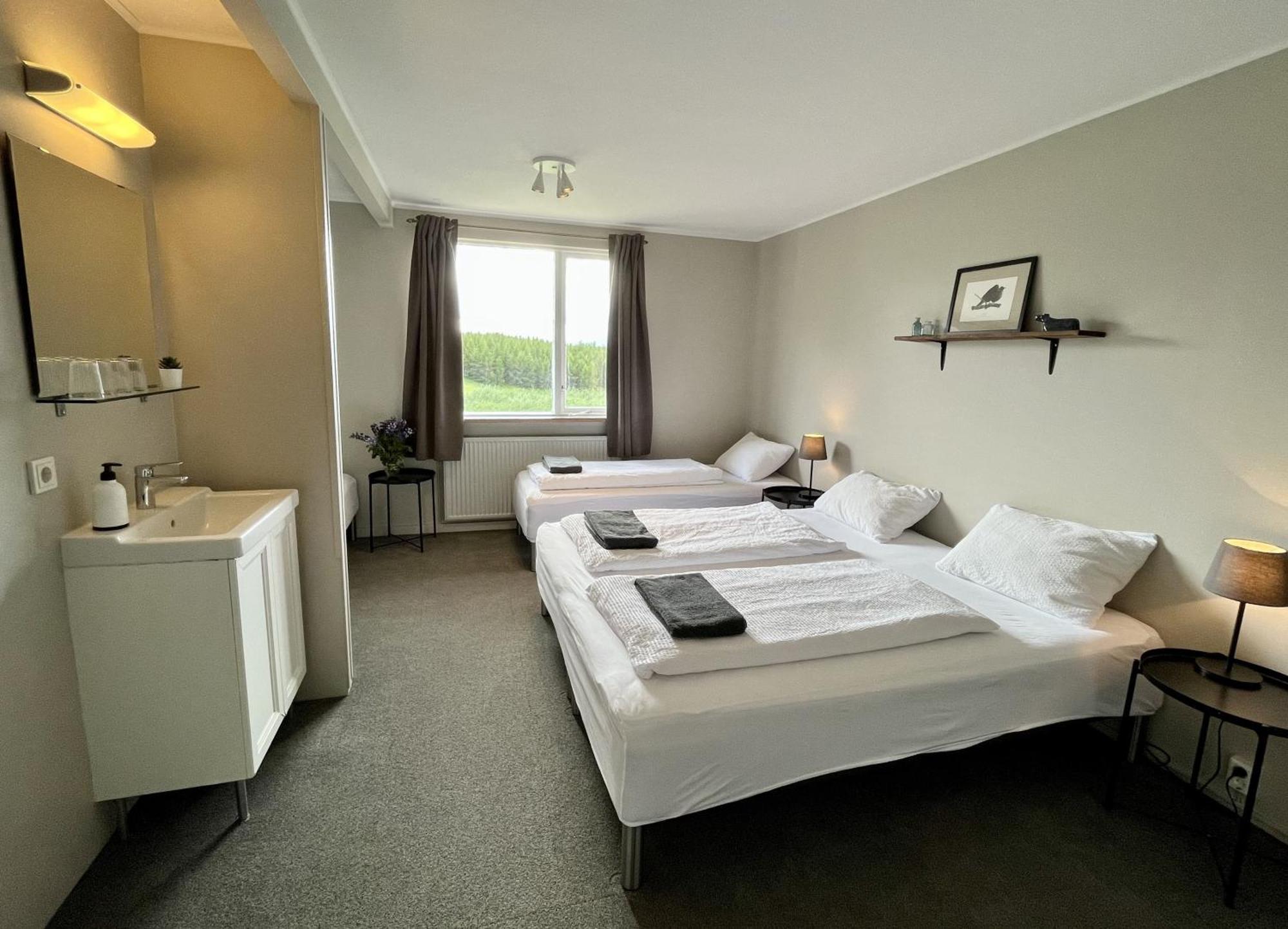 Eyjolfsstadir Guesthouse เอยิลส์สตาดีร์ ภายนอก รูปภาพ